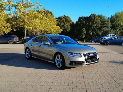 Gold Gebraucht 2011 Audi A7 Sportback Ambiente Kleinwagen | 21.200 € (Teuer)