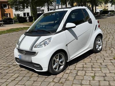 Second-hand Smart ForTwo Cabrio 71 CP (52 kW) 2013 Alb Cabrio