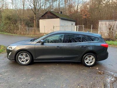 Gebraucht Ford Focus 120 PS (88 kW) 2019 Grau Kombi