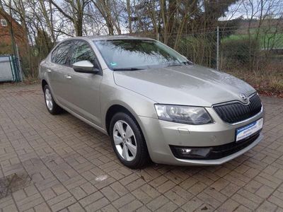 gebraucht Skoda Octavia Elegance*Garagenwagen*Garantie*2.Hand*