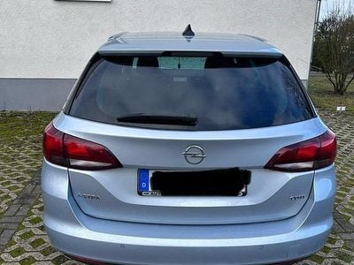 Blau Gebraucht 2016 Opel Astra Kombi | 6.500 € (Fairer Preis)