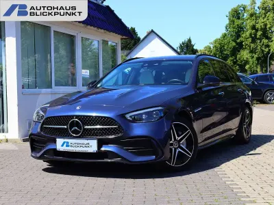 Gebraucht Mercedes C300e AMG 313 PS (230 kW) 2023 Sodalithblau Kombi