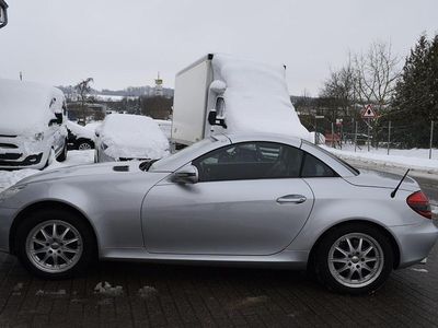 Silber Gebraucht 2008 Mercedes SLK200 Cabrio | 6.500 € (Fairer Preis)