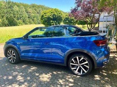 Begagnad VW T-Roc Cabriolet R-line 150 HK (110 kW) 2021 Blå Cab
