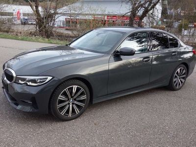 gebraucht BMW 320 320 d xDrive Sport Line,HeadUp,Navi,