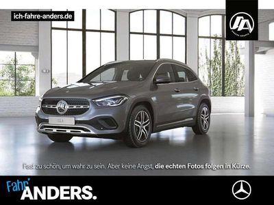 Gebraucht Mercedes GLA180 Progressive 136 PS (100 kW) 2023 Mountaingrau SUV