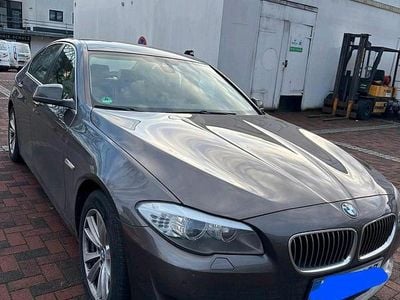 BMW 525
