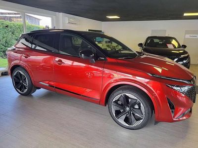Neu Nissan Qashqai Premium Edition 158 PS (116 kW) 2025 Yau fijisunsetred/dach schwarz SUV