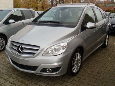 Second-hand Mercedes B170 116 CP (85 kW) 2008 Argintiu Monovolum