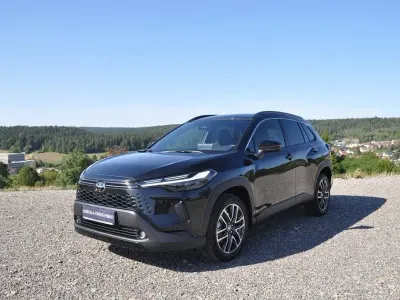 Neu Toyota Corolla Cross 179 PS (131 kW) 2026 Grau SUV