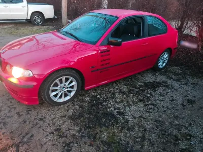 Gebraucht BMW 316 Sport Line 116 PS (85 kW) 2002 Rot Limousine
