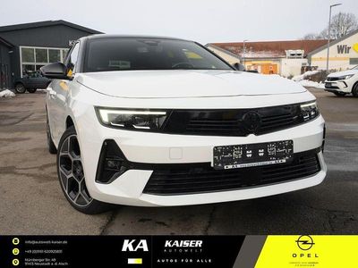 Weiß Gebraucht 2022 Opel Astra Ultimate Limousine | 22.499 € (Teuer)
