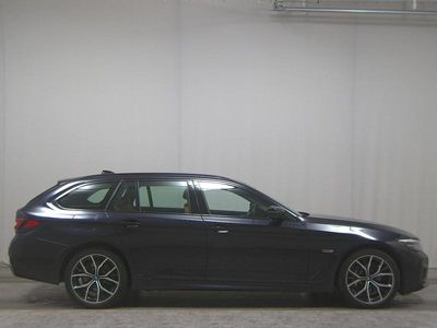BMW 530e