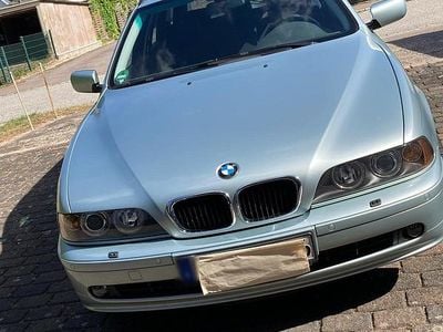 Second-hand BMW 525 163 CP (119 kW) 2000 Andere farben Break