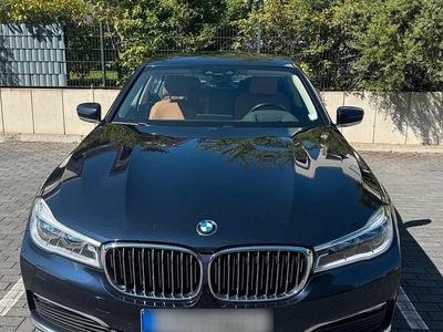BMW 730