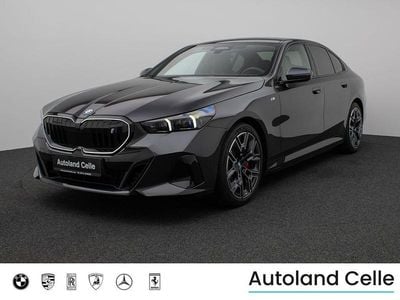 Sophistograu brillanteffekschwarz Gebraucht 2024 BMW i5 Efficient Dynamics Limousine | 56.499 € (Fairer Preis)