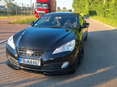 Gebraucht Hyundai Genesis 214 PS (157 kW) 2011 Schwarz Coupé