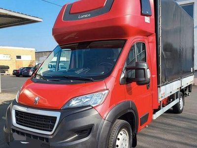 Gebraucht Peugeot Boxer 163 PS (119 kW) 2018 Rot Van