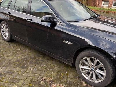 Gebraucht BMW 520 184 PS (135 kW) 2014 Schwarz Kombi