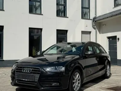 Gebraucht Audi A4 150 PS (110 kW) 2014 Schwarz Kombi
