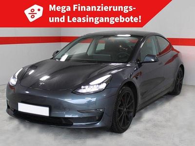 Grau (graumetallic) Gebraucht 2022 Tesla Model 3 Performance Limousine | 35.999 € (Fairer Preis)