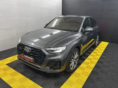 Usado Audi SQ5 Ambiente 342 HP (251 kW) 2022 Cinzento SUV