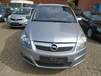 Gebraucht Opel Zafira Edition 105 PS (77 kW) 2005 Lichtsilber m2 Van / Kleinbus
