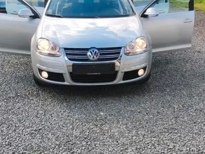 Gebraucht VW Jetta 150 PS (110 kW) 2007 Grau Limousine