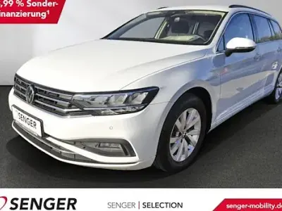 Gebraucht VW Passat Business 122 PS (89 kW) 2023 Gletscherweiß Kombi