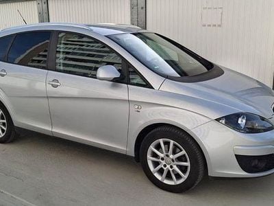 Gebraucht Seat Altea XL 140 PS (102 kW) 2012 Silber Van / Kleinbus