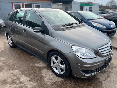 Gebraucht Mercedes B200 136 PS (100 kW) 2008 Grau Van / Kleinbus