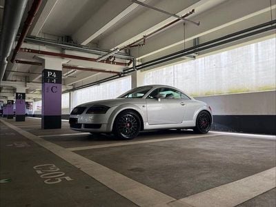 Gebraucht Audi TT S-Line 180 PS (132 kW) 2000 Silber Coupé