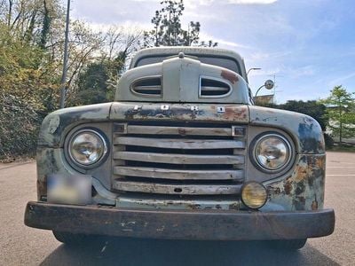 Usata Ford V8 100 CV (73 kW) 1950 Grigio