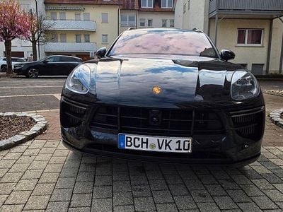 Second-hand Porsche Macan Turbo 441 CP (324 kW) 2019 Negru SUV