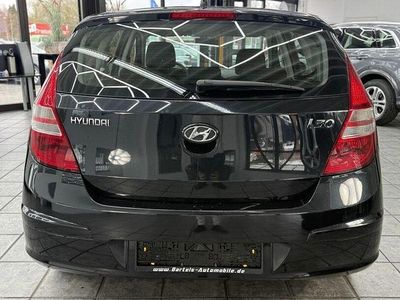 Gebraucht Hyundai i30 Edition+ 109 PS (80 kW) 2009 Schwarz Limousine