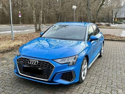 Gebraucht Audi A3 Sportback S-Line 190 PS (139 kW) 2022 Blau Kleinwagen