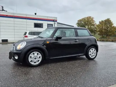 Gebraucht Mini Cooper 122 PS (89 kW) 2010 Schwarz Kleinwagen