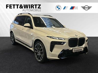 Gebraucht BMW X7 M Sport 352 PS (258 kW) 2025 Mineralweiss metallic SUV