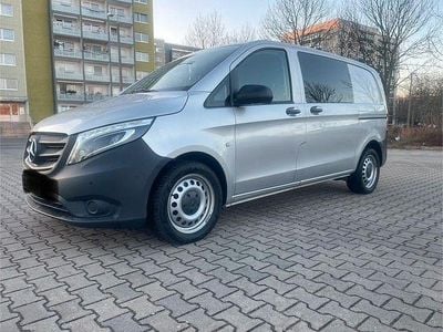 Gebraucht Mercedes Vito 190 PS (139 kW) 2020 Silber Van