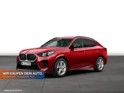 Gebraucht BMW X2 Luxury Line 317 PS (233 kW) 2025 Fire red metallic SUV