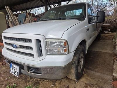 Usado Ford F250 325 CV (239 kW) 2006 Blanco Pickup/Camioneta