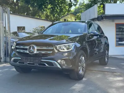Gebraucht Mercedes GLC220 194 PS (142 kW) 2020 Grau SUV