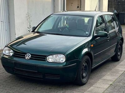 VW Golf IV