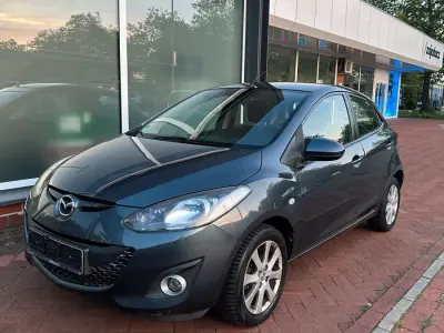Gebraucht Mazda 2 75 PS (55 kW) 2011 Grau Kleinwagen