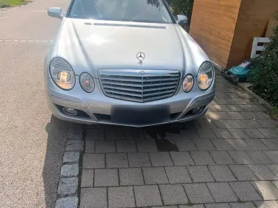 Gebraucht Mercedes E280 Elegance 190 PS (139 kW) 2006 Silber Kombi