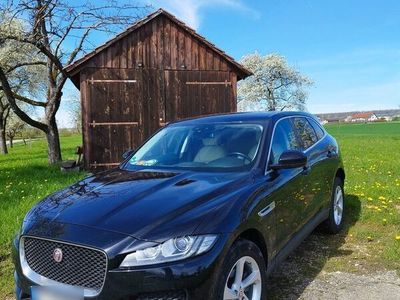 gebraucht Jaguar F-Pace 20d AWD Prestige Automatik Prestige