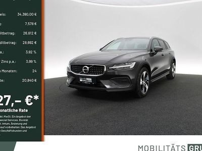 Gebraucht Volvo V60 CC Plus 197 PS (144 kW) 2023 Grau Kombi