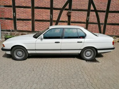 Gebraucht BMW 730 188 PS (138 kW) 1991 Weiß Limousine