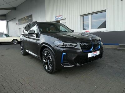 Gebraucht BMW iX3 M Sport 210 kW (286 PS) 2023 Grau SUV