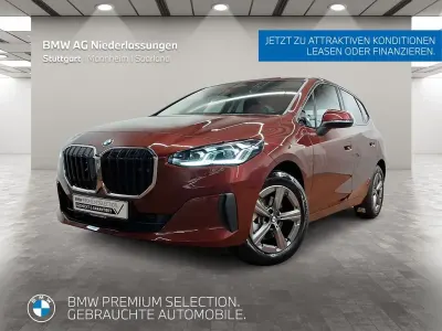 Gebraucht BMW 220 150 PS (110 kW) 2025 Rot Van / Kleinbus